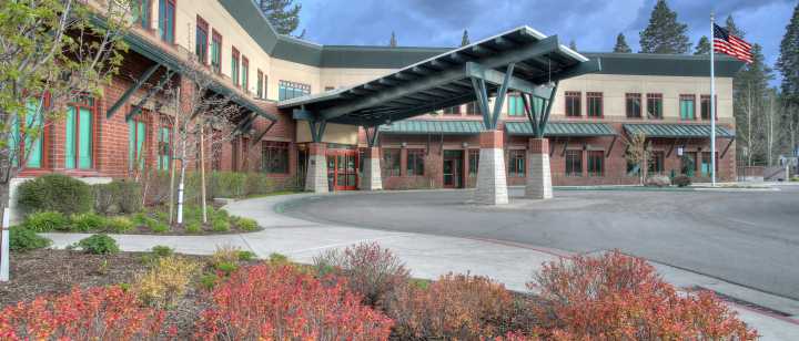 Front of Tahoe Forest Hospital