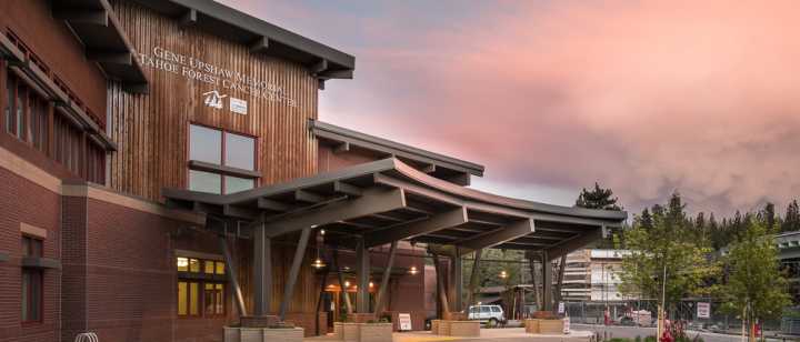 Gene Upshaw Memorial Tahoe Forest Cancer Center