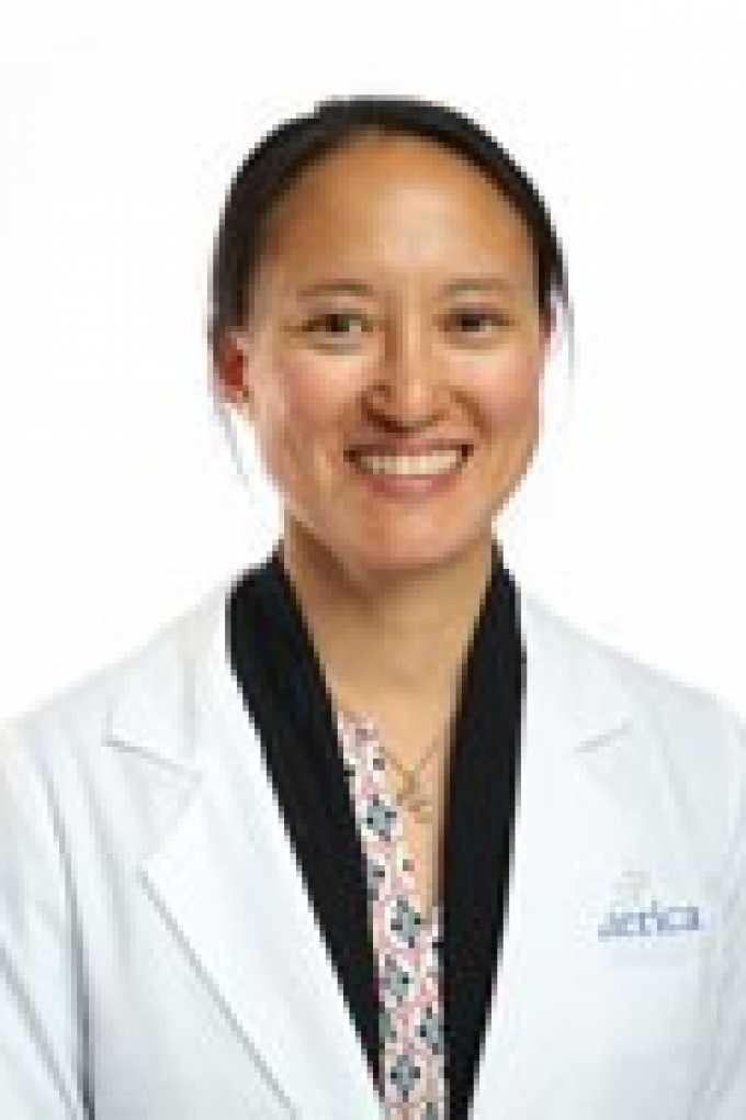 Dr. Carmie Chan headshot