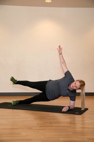 Picture7_0 side plank on forearm with top leg hovering in the air