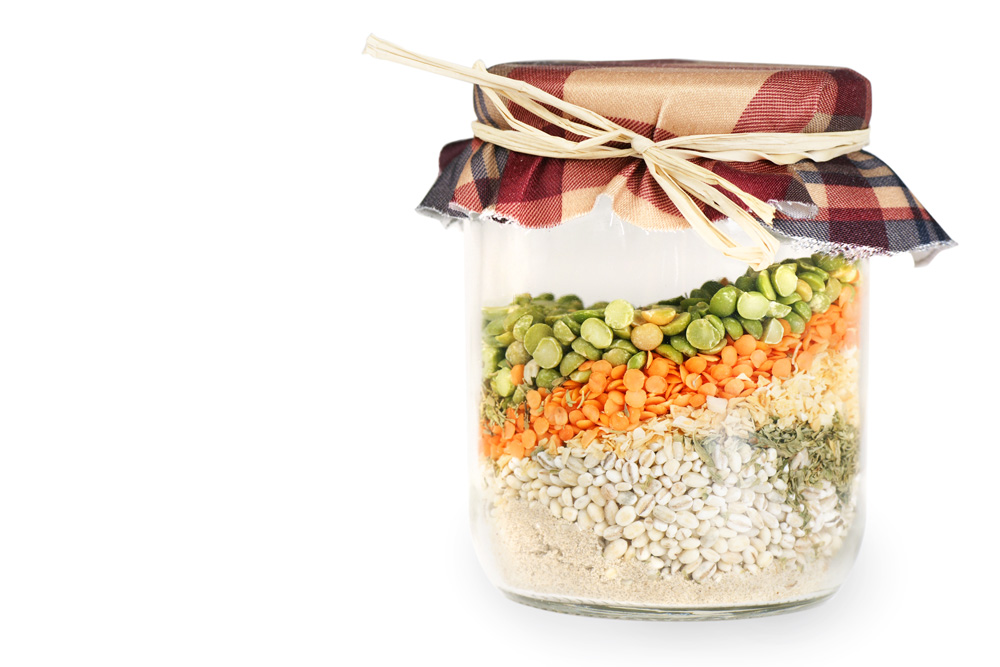 AdobeStock_43412893 soup ingredients in a jar