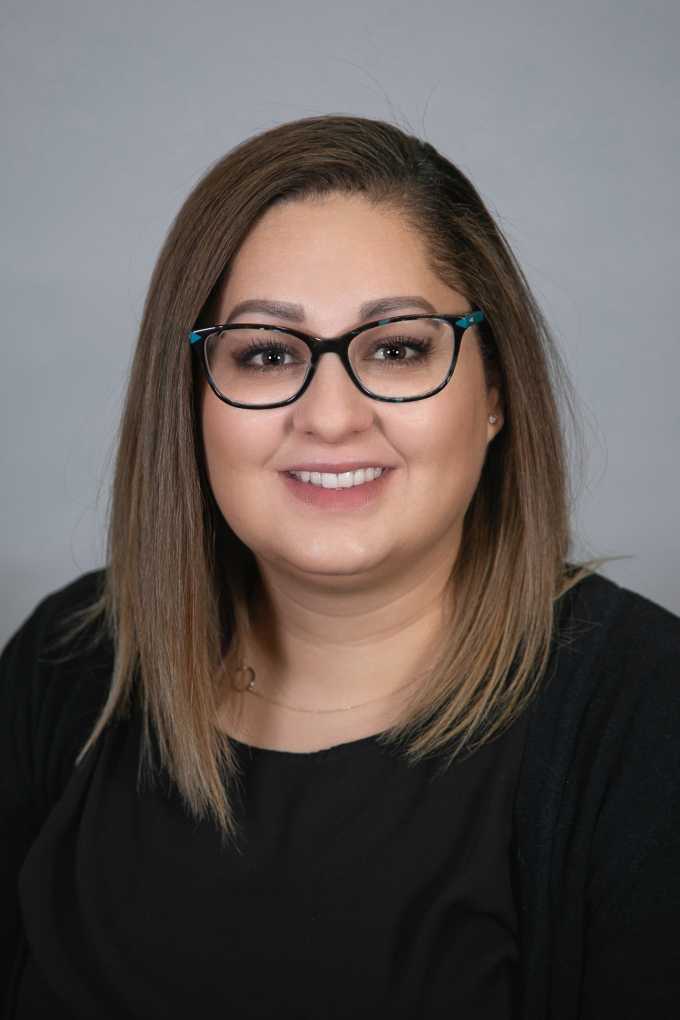 Amelia Espinoza