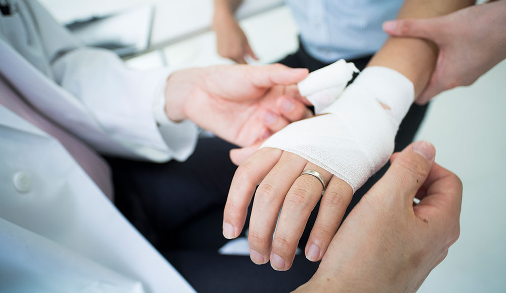 advanced-wound-care-2 Man receiving advanced wound care