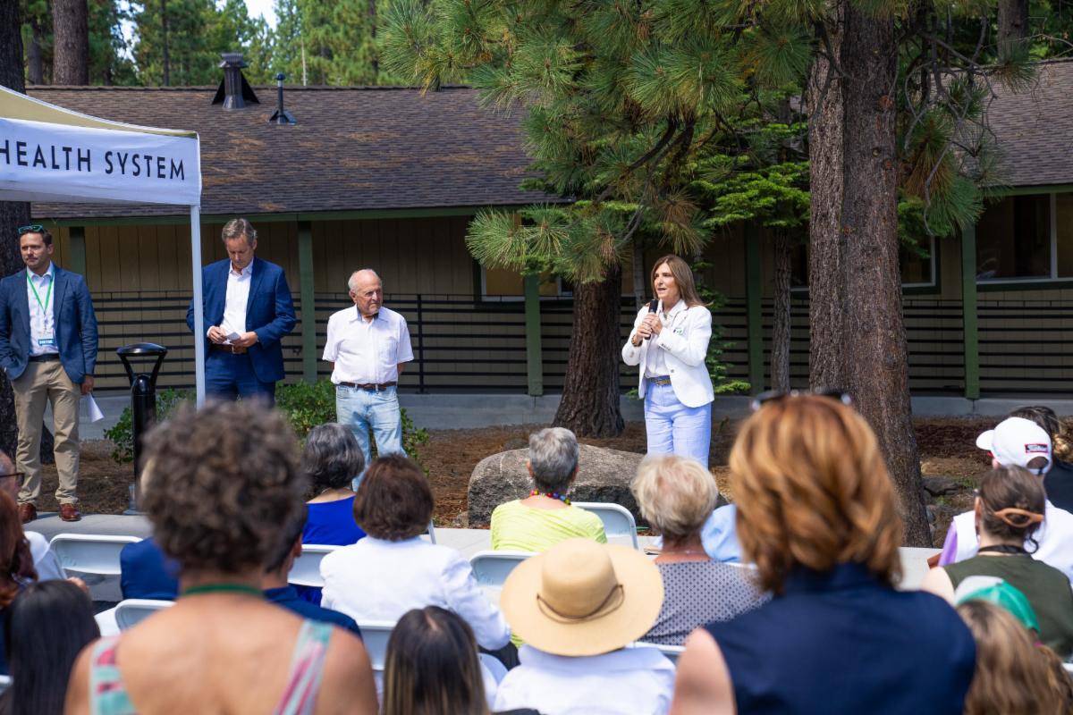 Anna Roth speaks at the North Shore clinic opening